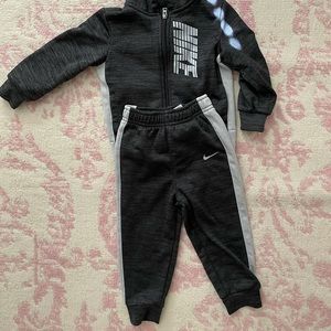 Nike dryfit two piece.